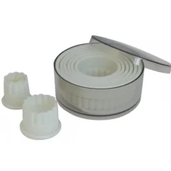Emporte Pièce - Découpoir Pâtisserie*DE BUYER 9 Découpoirs ronds cannelés en plastique alimentaire