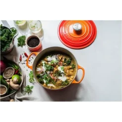 Cocotte En Fonte*LE CREUSET Cocotte en Fonte Ronde 22 cm Volcanique Signature