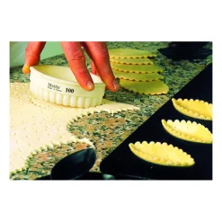 Emporte Pièce - Découpoir Pâtisserie*MATFER Emporte Pièce Ovale Cannelé 8,5 x 5 cm Exoglass