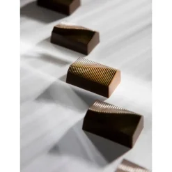 Moules À Chocolat*CHOCOLATE WORLD Moule Chocolat Rectangle Plissé 35mm (x24)