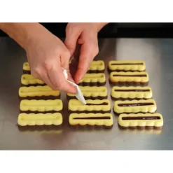 Moules À Chocolat|Moule Silicone*PAVONI Moule Silicone Barre Ondulée Snack 9 x 3 cm x H 1,9 cm (x15)