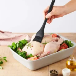 Ustensiles Pâtisserie*MASTRAD Pinceau Cuisine en Silicone Noir 28 cm