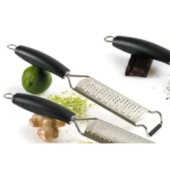 Râpe À Légumes*MATFER Râpe Rasoir moyenne 4 mm