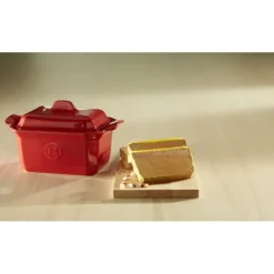 Terrines*EMILE HENRY Terrine à foie gras avec presse 0,6L - Couleur Grand Cru